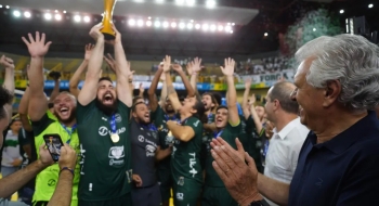 Caiado prestigia final da Superliga B de vôlei masculino